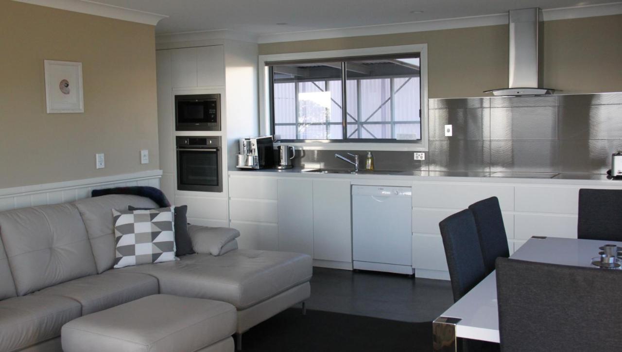 Sea Eagle Cottage Amazing Views Of Bay Of Fires Binalong Bay Exterior foto